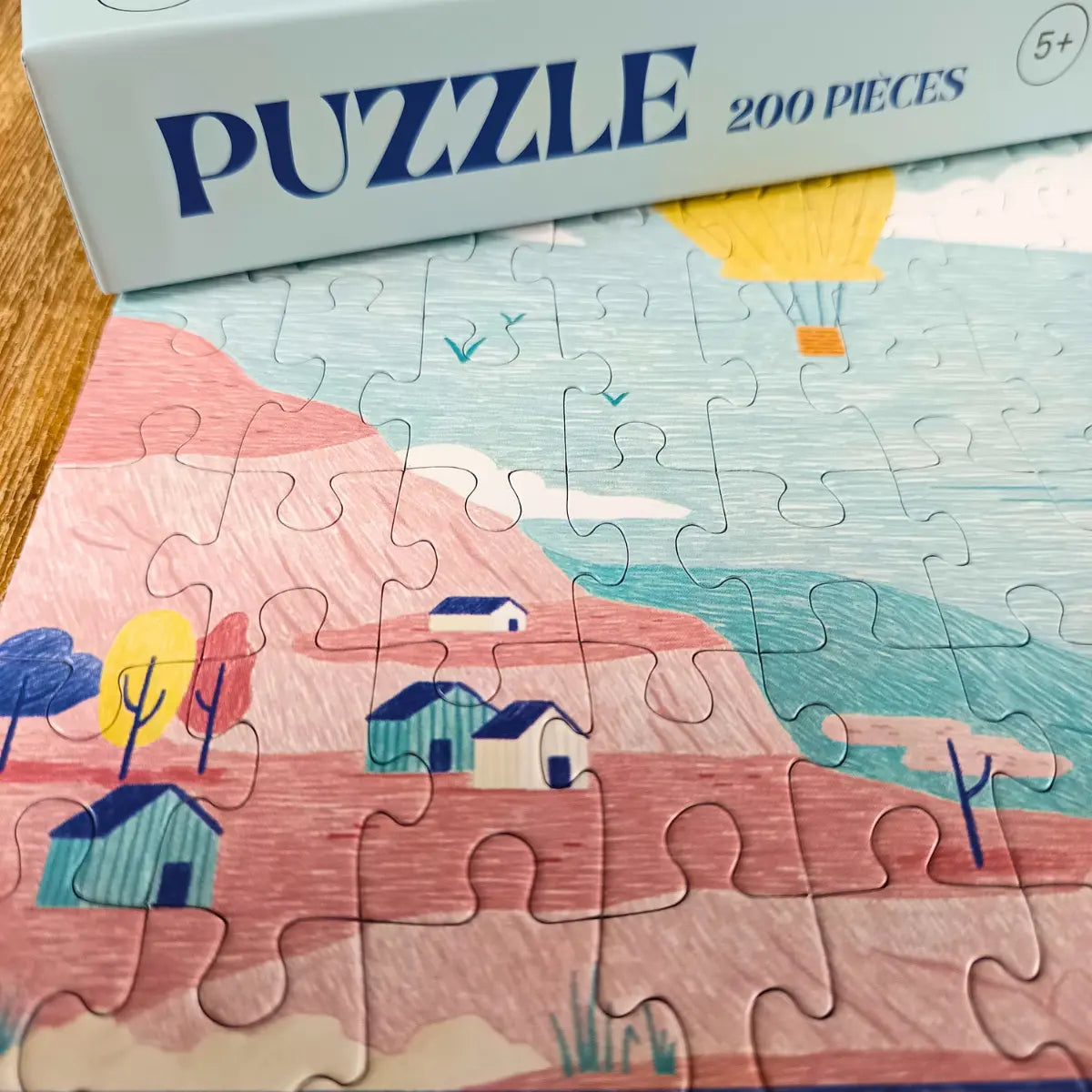 Puzzle 200 pièces : l'Aventure Enchantée